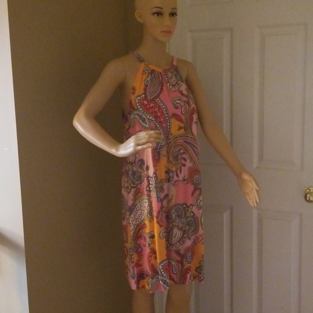 Dress - Picture 3 of 5